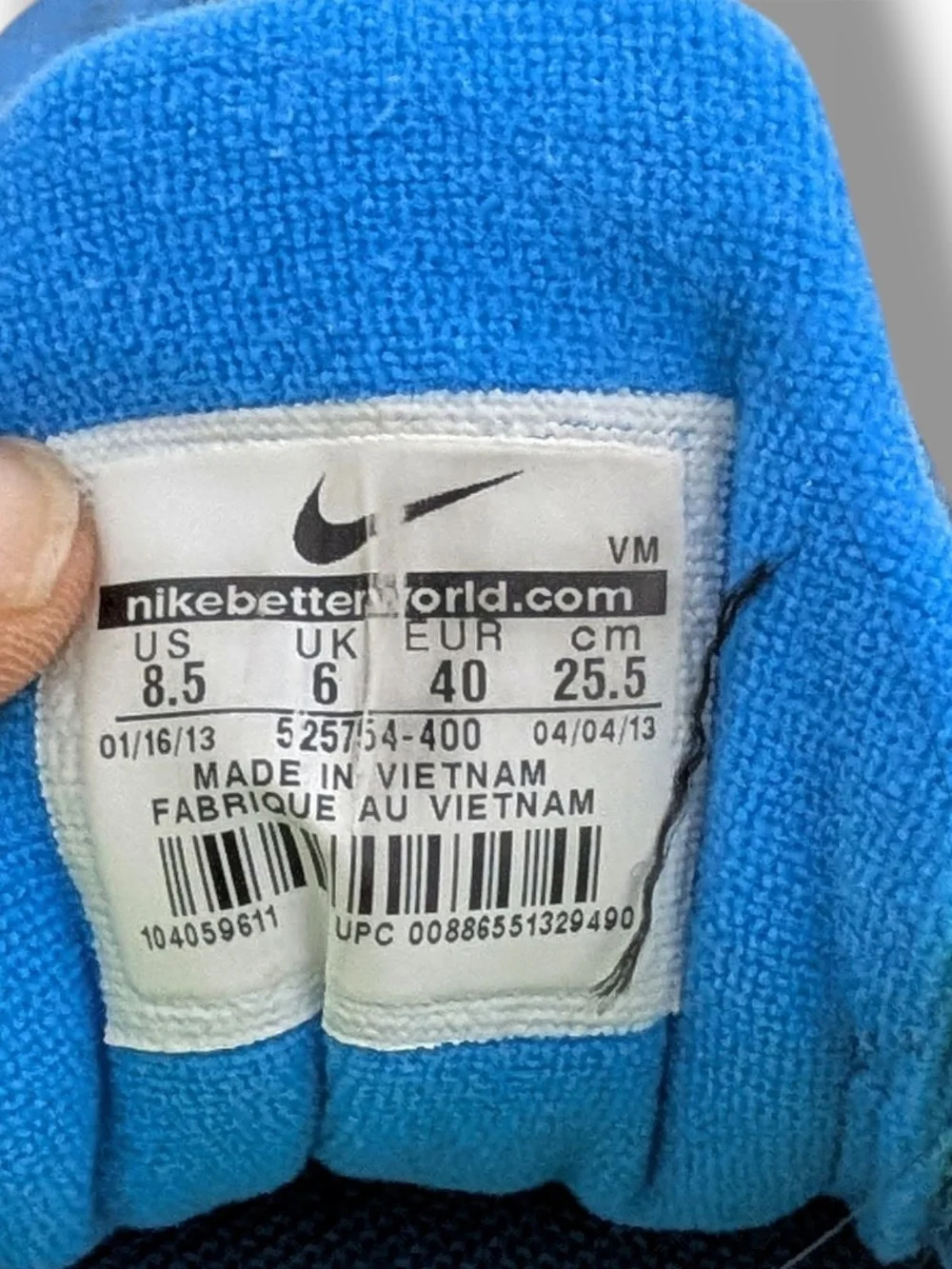 Nike Flex Experience Rn Blue Sneakers with Neon Green Accents, Size 8.5
